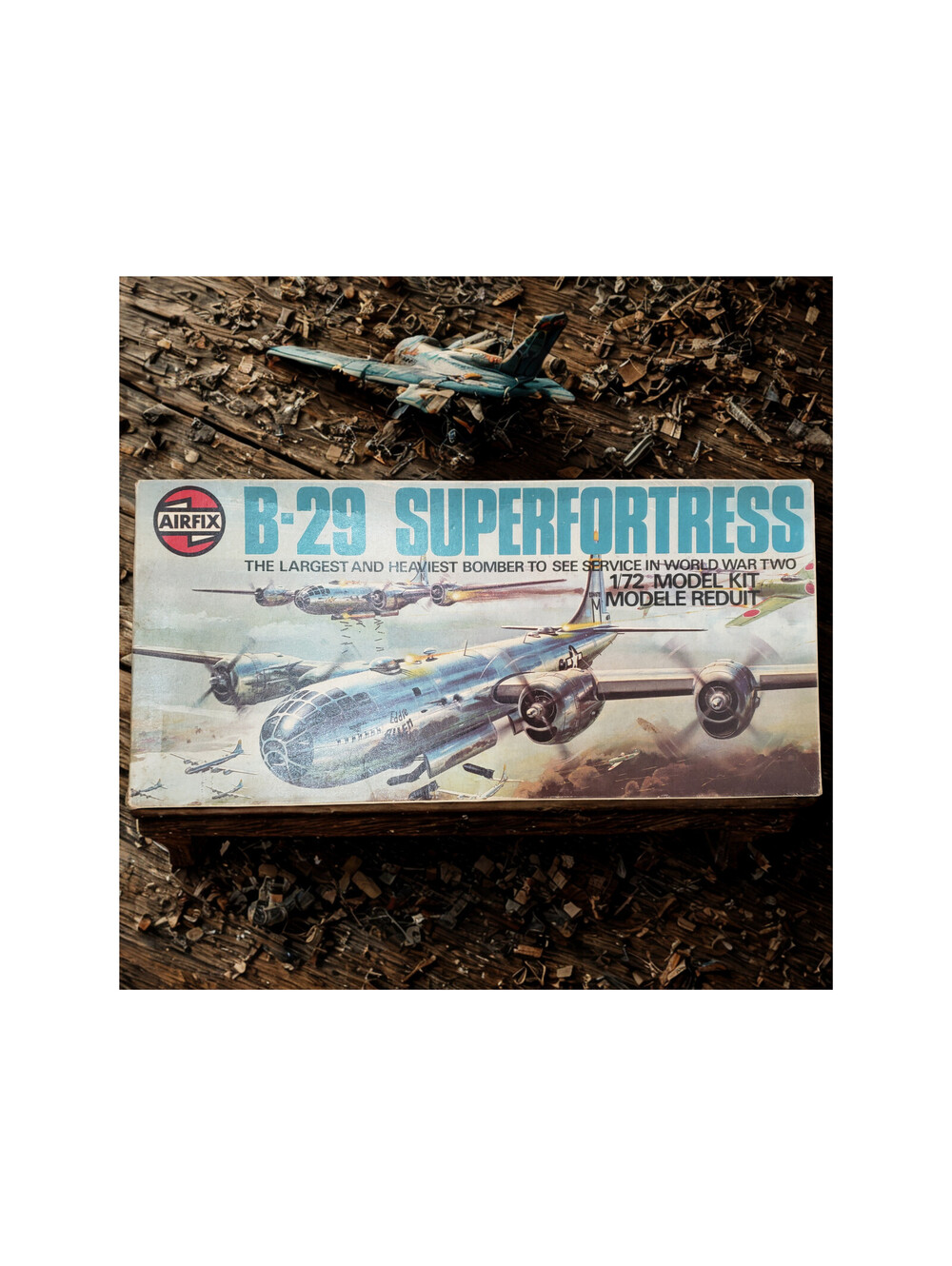 Vintage Airfix B-29 Superfortress 07001-4 Series 7 Model Kit Sealed Parts 1975